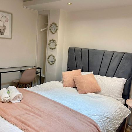 Shoreditch Rooms - Apartments And Rooms In The City ลอนดอน ห้อง รูปภาพ